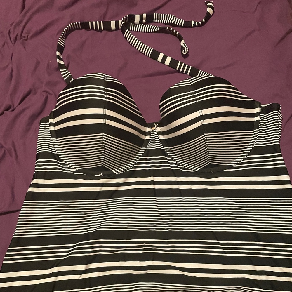 Old Navy halter top tankini